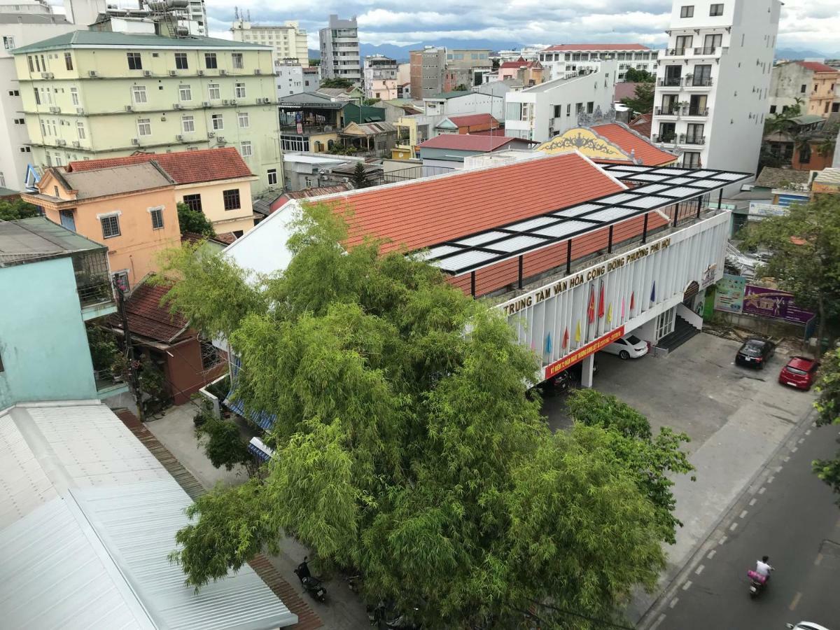 Canary Hue Hotel Exterior photo